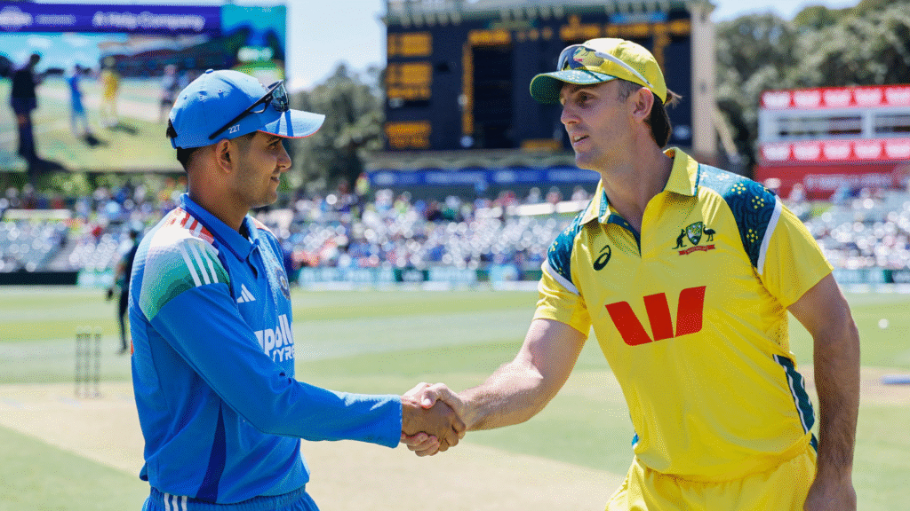 Australia vs India 2nd ODI: Adam Zampa's magical bowling spell help Australia defeat India by 2 wickets and seal the ODI series